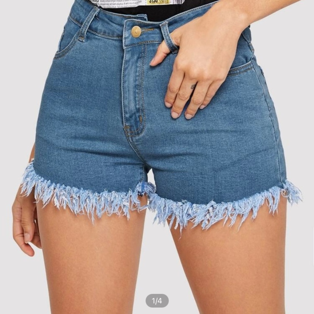 HIGH WAISTED DENIM SHORTS